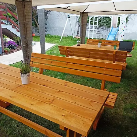 Big Blue - 10 Osobowy Apartmán